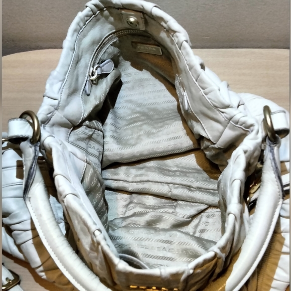 Prada Nappa Gaufre  CONCEPT HANDBAG - Picture 11 of 16